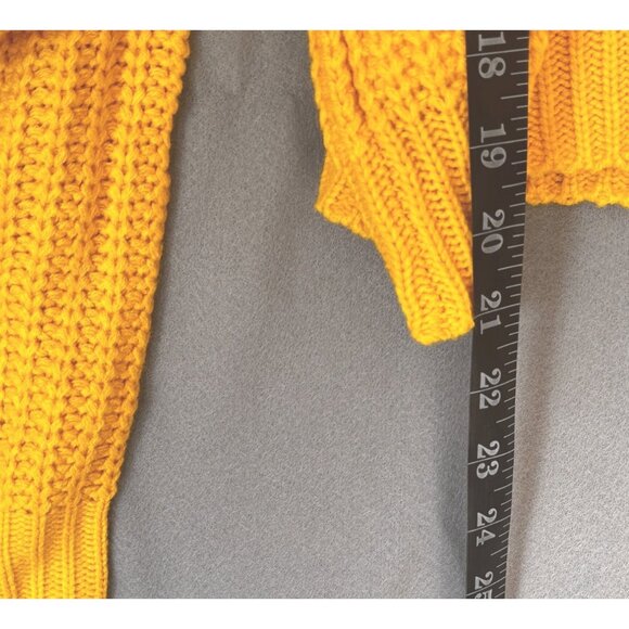 Chunky Knit Yellow Cropped Sweater With Long Sleeves For Women- S- SEE NOTE (137 - Picture 5 of 7